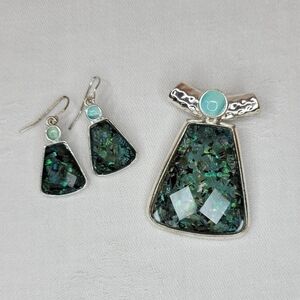 Fashion Jewelry Set: Faux Silver and Gem Stones Pendant Dangle Earrings